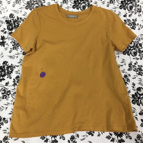 Bershka Women’s Mustard Yellow Crewneck T-shirt - Picture 1 of 2